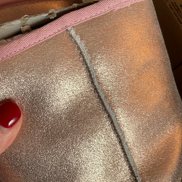 NEW Ugg rose gold with Pink Accent - Picture 2 of 8